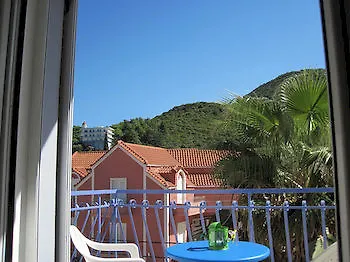 Anemos Studios & Apartments Poros  Aparthotel