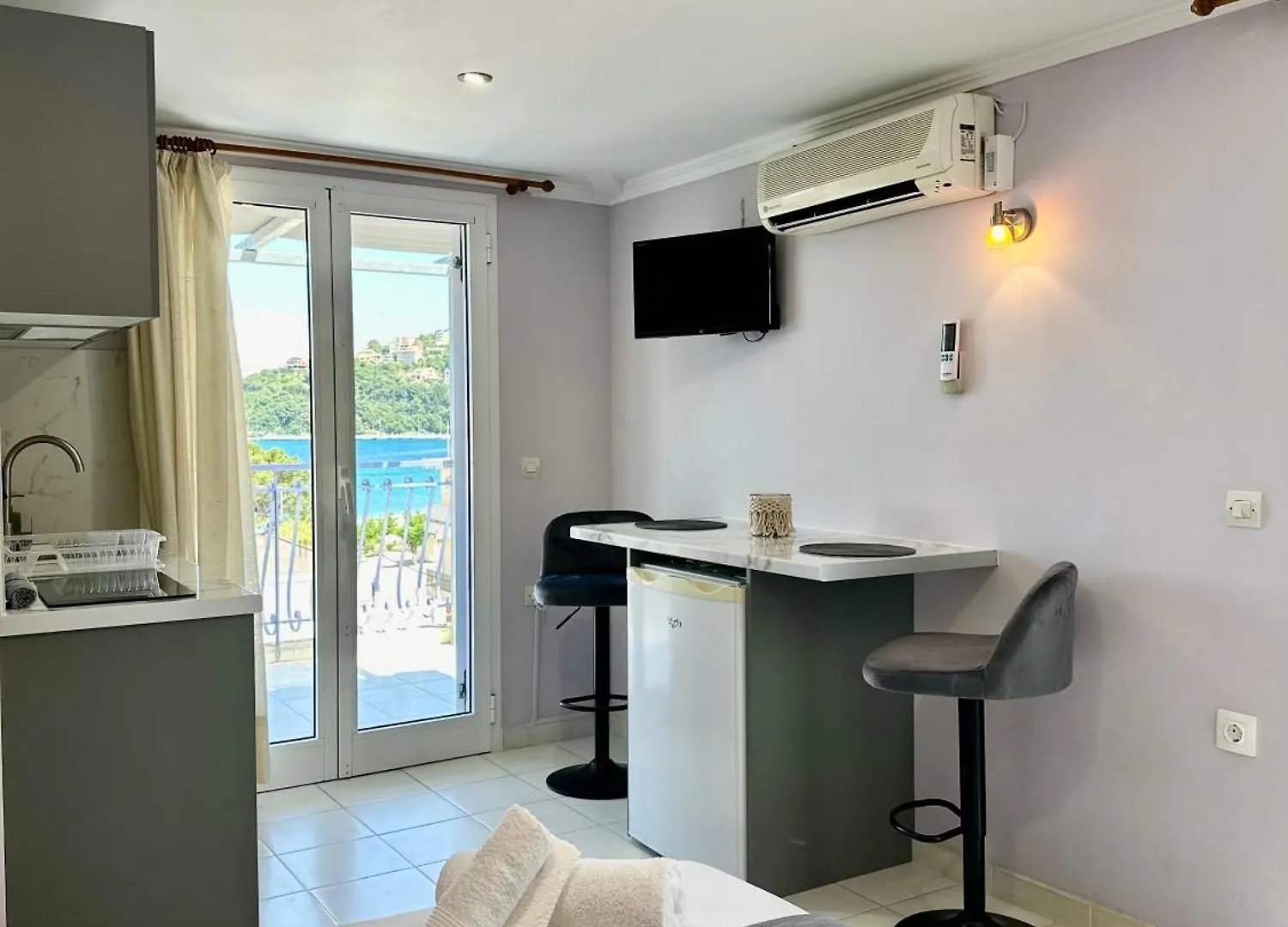 Lägenhetshotell Anemos Studios & Apartments Poros