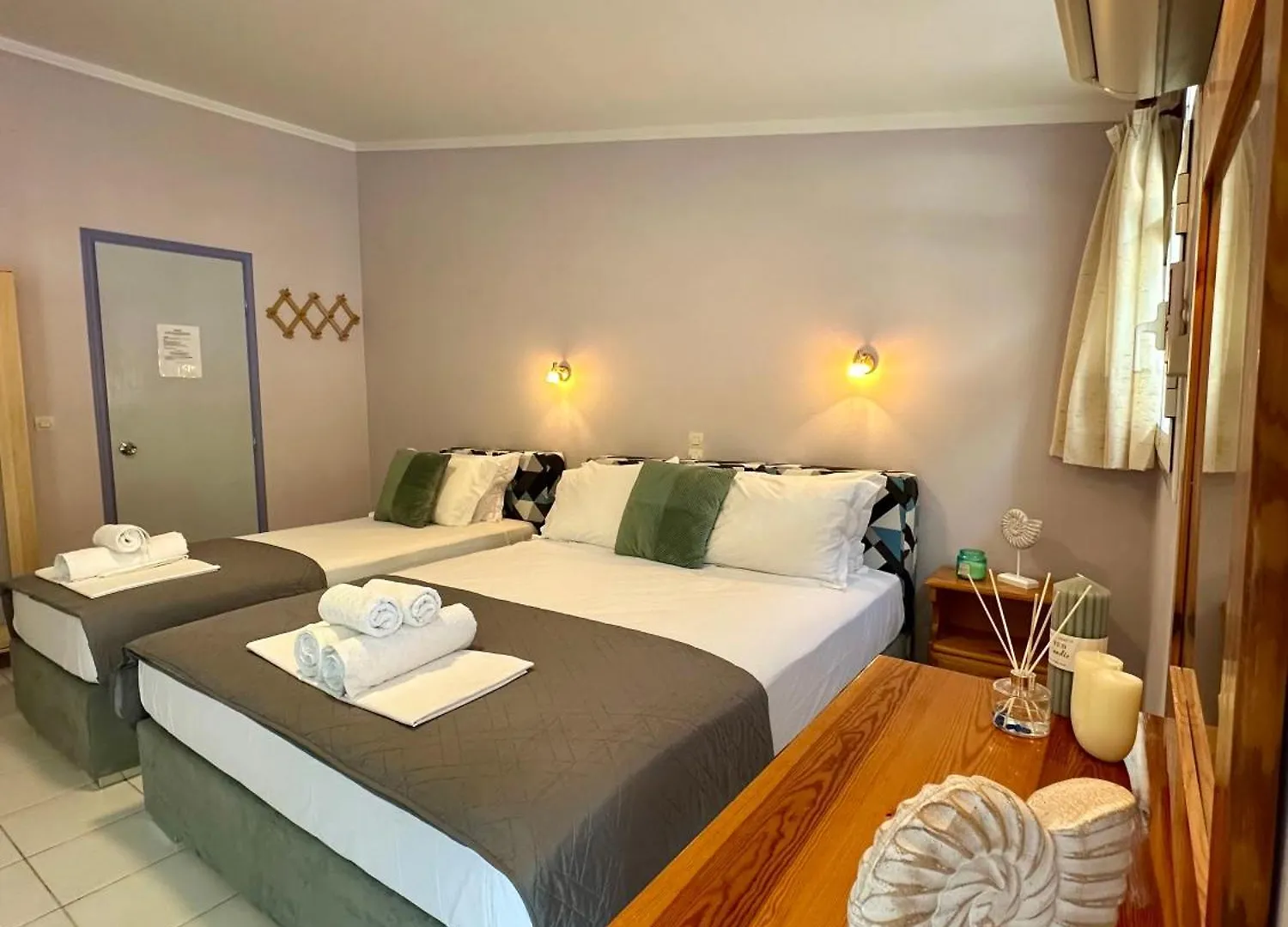 Anemos Studios & Apartments Poros  Poros (Kefalonia)