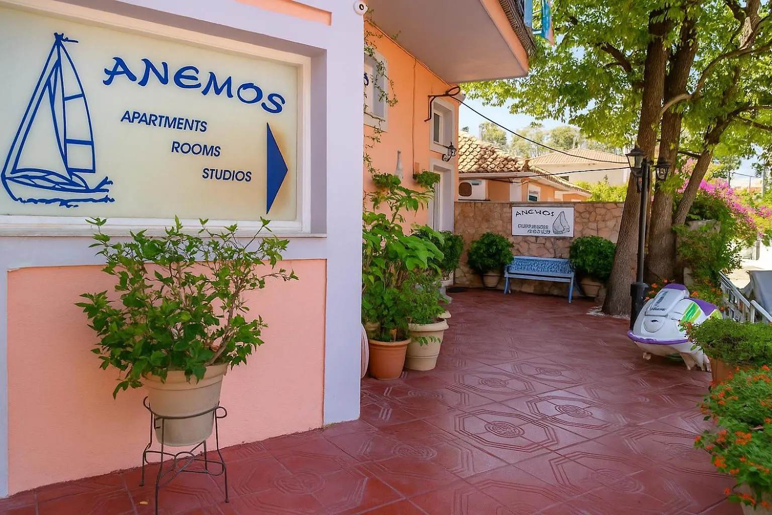 ** Aparthotel Anemos Studios & Apartments Poros  Greece