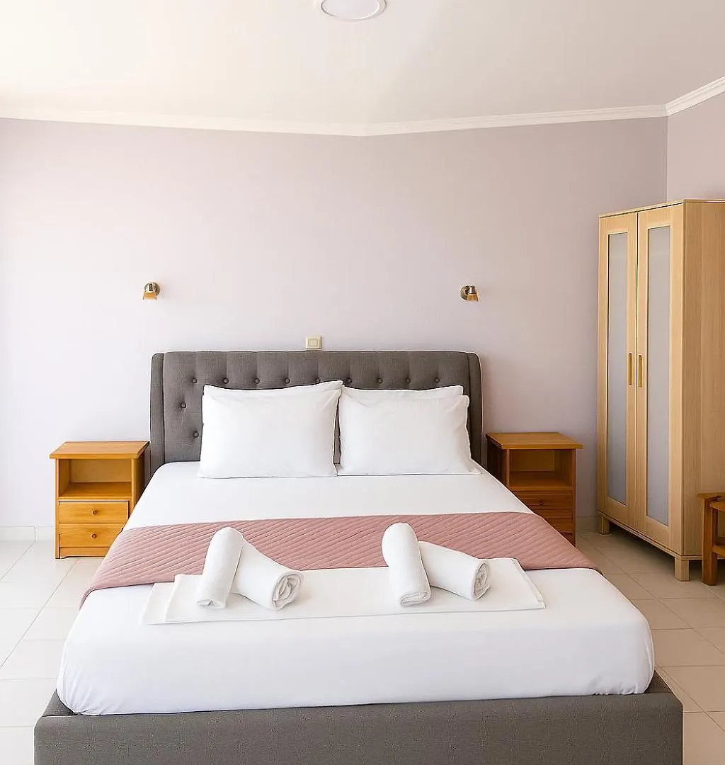 Anemos Studios & Apartments Poros  2*, Poros (Kefalonia) Greece