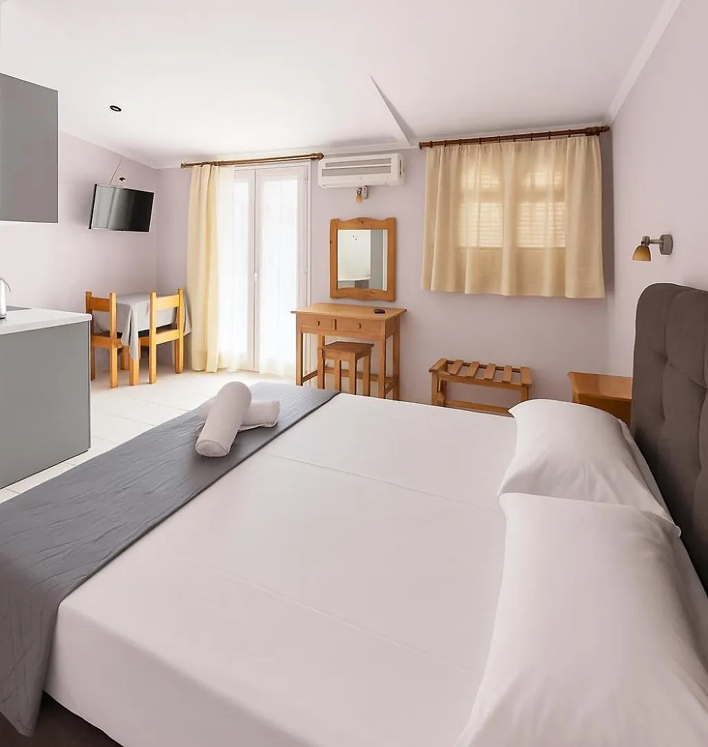 Anemos Studios & Apartments Poros  Aparthotel Poros (Kefalonia)
